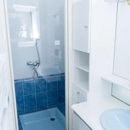 Apartment Cosy En Centre-ville 3 *